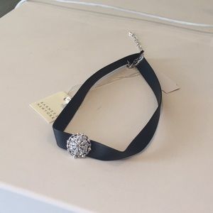 Kenneth jay lane black silver pendant chocker